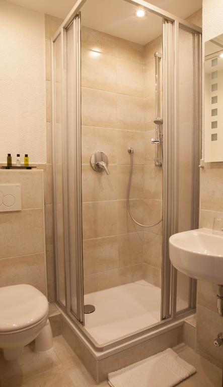 Hotel Am Markt Кохем Номер фото